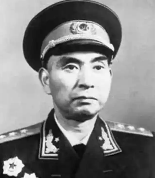 李承晚拒绝停战，彭德怀问毛主席意见	，主席急问：杨勇兵团到哪了