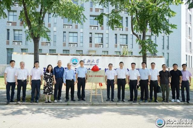 重大突破！这一“首个”大模型，已应用于海上油气田开发！