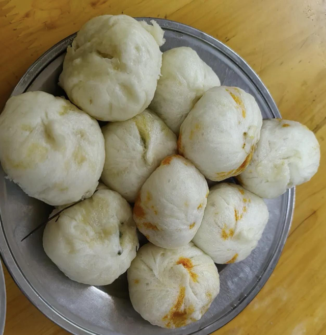 高铁直达，重庆这个地方才是吃货的天堂吧！好多物美价廉的小吃啊