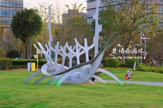 宁波镇海又发现一处粉黛园，临湖而居景色更秀丽，周边美景更多