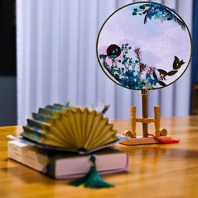 当水杉红遇上元旦红，这个假期来湘湖点亮新年希望~