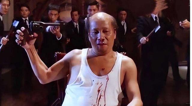 梁小龙被曝离世1天	，私生活被扒底朝天，原来他和杨少华处境一样