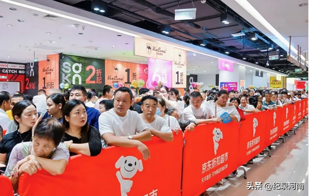 千亿总裁归乡：商业布局与乡情纽带的交织之旅