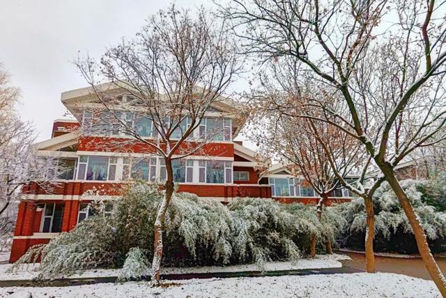 赴一场校园雪约,猜猜哪栋是你的 “温暖小窝”