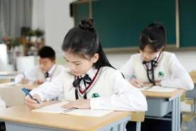 如何通过自己的努力考下小学教师资格证图片