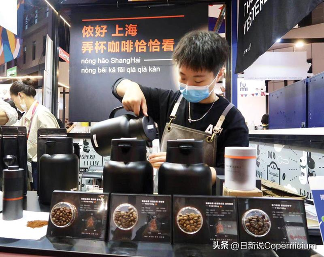 折腾30年，美国星巴克玩不转，反给中国咖啡品牌做了嫁衣裳