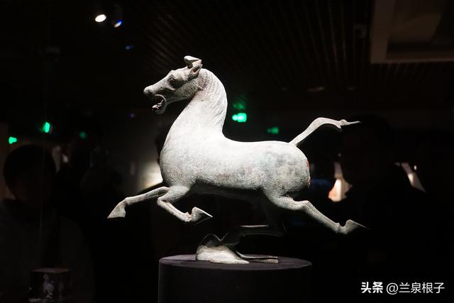 兰州文化寻宝记——走进甘肃省博物馆邂逅奔跑两千年的铜奔马