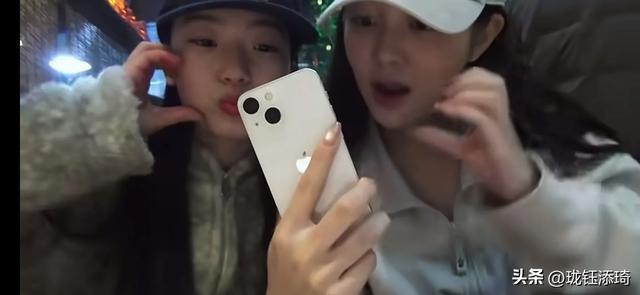 19岁日本女孩杭州独自旅行,我无语了!没想到是个吃货