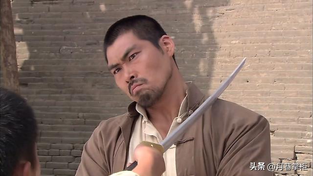 人民日报点名批评的4部烂剧，全都下架处理，有的没播完就被禁