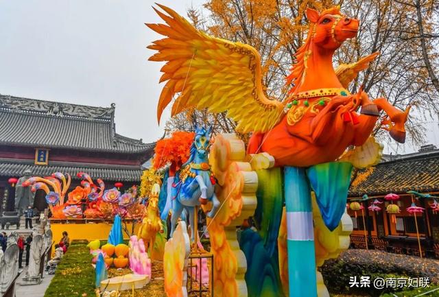 就在今晚，亮灯！