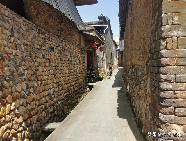福建古田有座千年古镇，有现实版“拐弯抹角”，住着唐朝皇室后裔