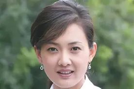 连生三子被丈夫宠成公主，如今52岁的牛莉被曝疑似离婚，回应来了图片