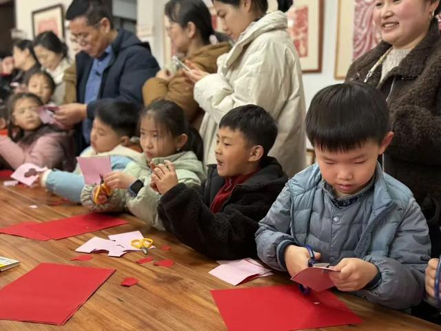 刚刚传来，颍东竟有这么多宝藏地？！今天，好多阜阳人都去了！直击现场......