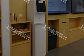 直饮水机过滤出来的水有没有水垢图片