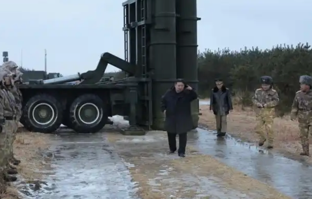 最后一天，中国没干的事，朝方干了，金正恩一导弹砸向日本海