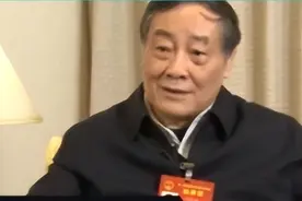 有屎我也喝！营养快线中有蟑螂？娃哈哈承认存在异物却遭网友称赞图片