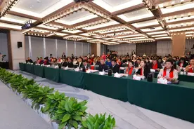 300余巾帼女企绽芳华！青岛女企协“三八节”大会奏响政产学研新号角图片