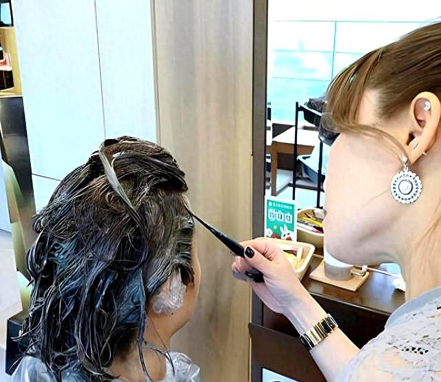 长期染发会致癌吗？专家提醒：黑色染发剂最危险，有5点需注意！