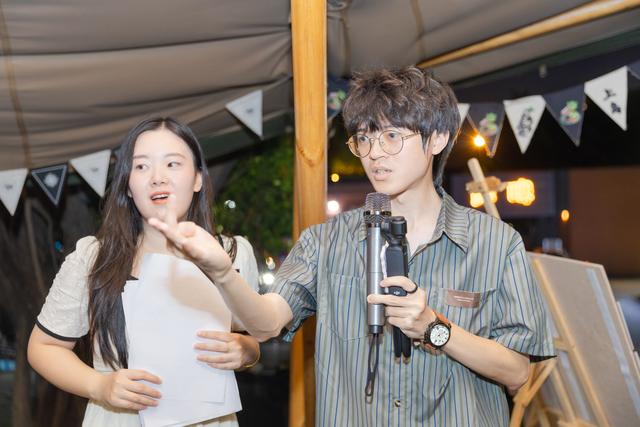 图集｜友趣星期六，微醺电影夜！周末解锁社交新姿势