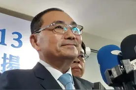 蓝营补件成功，罢免情势现翻转！黄国昌鼎力相助，侯友宜面目显露图片