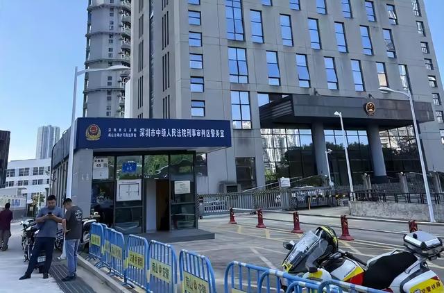 三年换来夺命刀？26刀捅死女同学判无期？“未成年”成免死金牌？