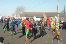 沁县元王高跷图片