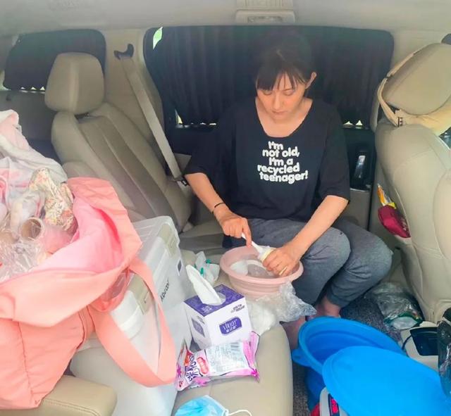 从“拽妃”到商界大亨，39岁的热依扎：隐婚生子，争议不断