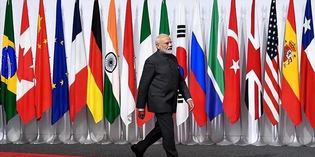 莫迪访华回国当天，印度打响反击第一枪，能源部长直戳美国肺管子