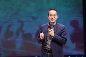 俞敏洪自爆有狂躁症，10年吃了3000片安眠药，他得的究竟是啥病？图片