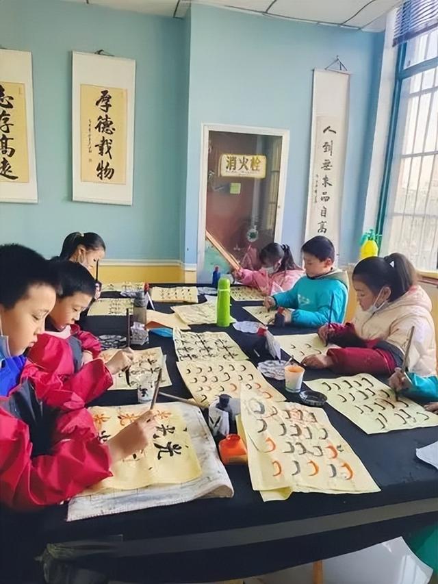 “这真供不起！”甘肃妈妈晒出大学4年花费明细，引底层家长共鸣