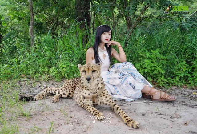 她走过80多个国家地区，穿着汉服去旅行，让华夏之美走向世界！