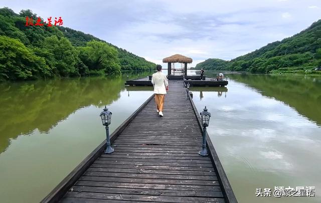 佛系旅游：锡灵峰龙窟禅寺，宁波的小天坛
