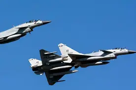 中国歼-10C一战封神？印巴爆发空战：巴基斯坦击落6架印军战机！图片