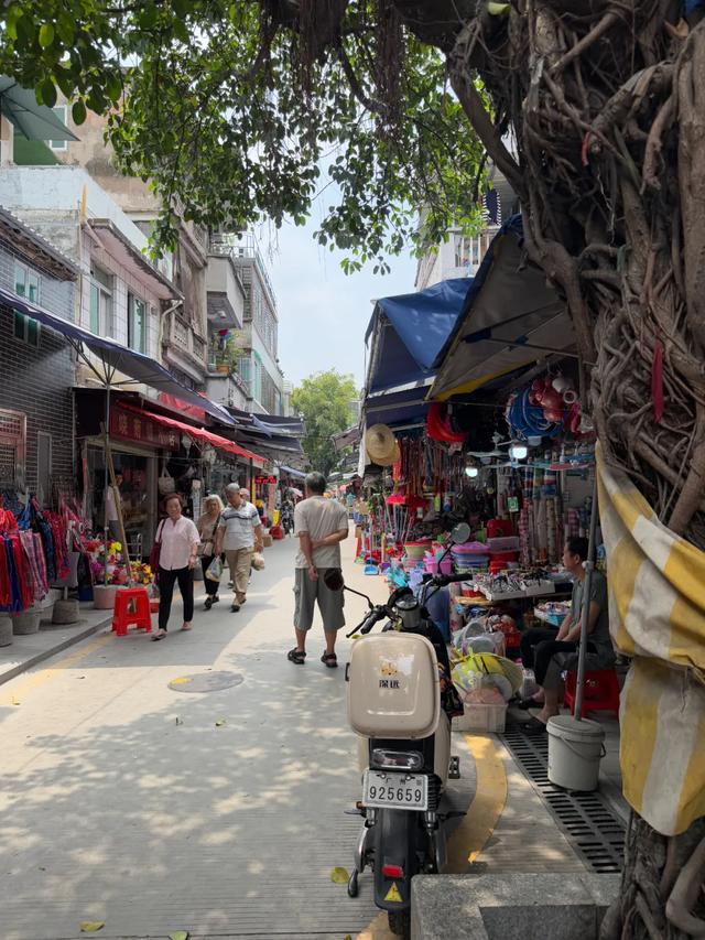 骑楼下的市井味，广州这条百年老街不到百元就能从头吃到尾