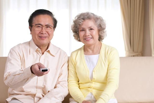 老婆的龙凤胎闺蜜，一个温柔一个火辣，她们说想和我玩个游戏