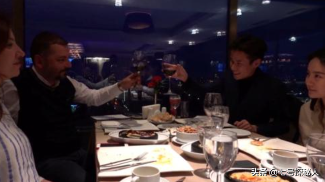 5年前，靠倒卖口罩一年赚60亿元	，住5万一夜酒店的他，如今怎样了