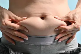 瘦肚子最快的方法: 不是跑步，而是干掉腰腹脂肪！图片