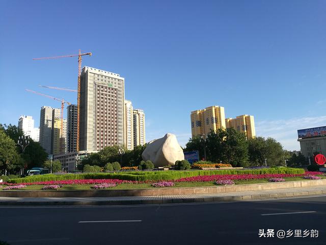 一篇感叹河南人在新疆的文章，引起关注，其它省份的网友不淡定了