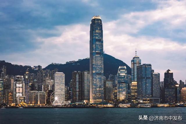 国庆从济南坐高铁去香港，需要港澳通行证吗？
