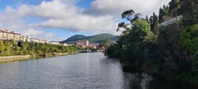 曲靖楚雄纪行之十四：查姆文化，哀牢山深处的彝魂诗篇