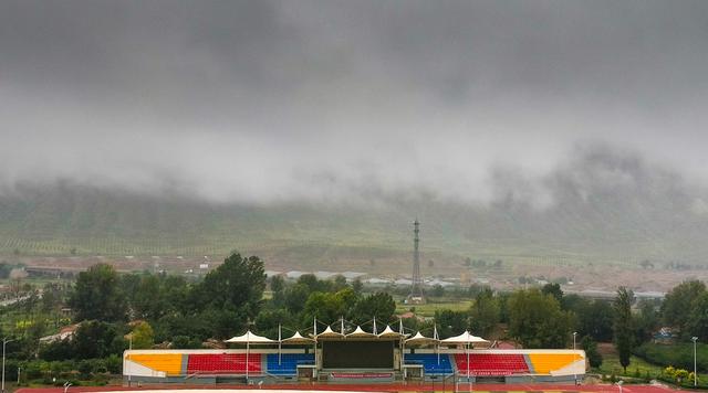 古浪：秋雨绵绵撒美景