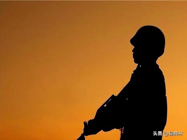 我一位战友转业到公安局工作，发现自己的领导，是自己当年带的兵