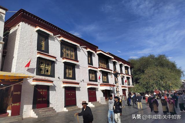 拉萨市：漫步八廓街