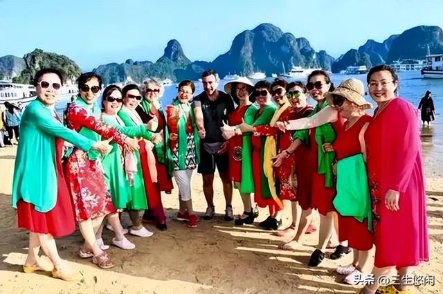 为何现在旅游景区里，游客都以中老年妇女居多，其实原因并不复杂