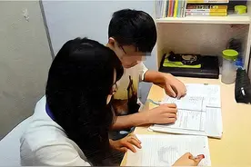 07年贵州一学生天天到女老师家补课 , 1个月后被捕 , 三角恋浮出水面图片