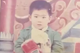 保定人手工耿，30岁从农民工逆袭成2000万粉丝发明家，周星驰点赞图片