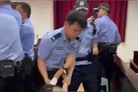 女律师遭法警围堵夺手机后续，当事人发声，大案被挖，果然有情况图片