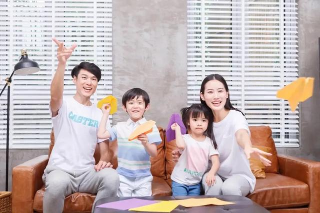 在学校容易被欺负的孩子，多半来自以下家庭，父母多留点心眼