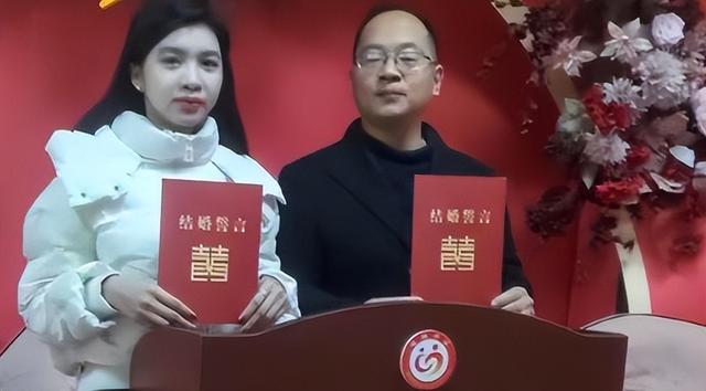 男子三赴越南找老婆，丈母娘道出女儿逃跑真相，要把小女儿赔给他