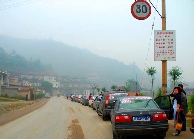 山西旅游：难忘壶口瀑布的壮观奇景（图）